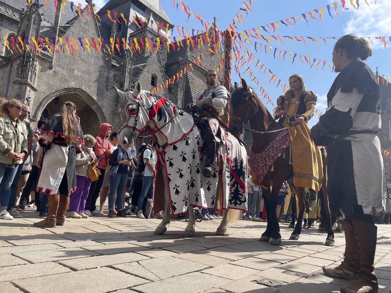 découvrez tous les événements incontournables de guérande : festivals, expositions, concerts et animations pour toute la famille dans la cité médiévale et ses alentours.