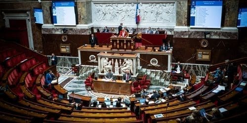 découvrez les raisons et conséquences possibles de la suspension du rsa, ainsi que les démarches à suivre en cas d'interruption de vos droits au revenu de solidarité active.