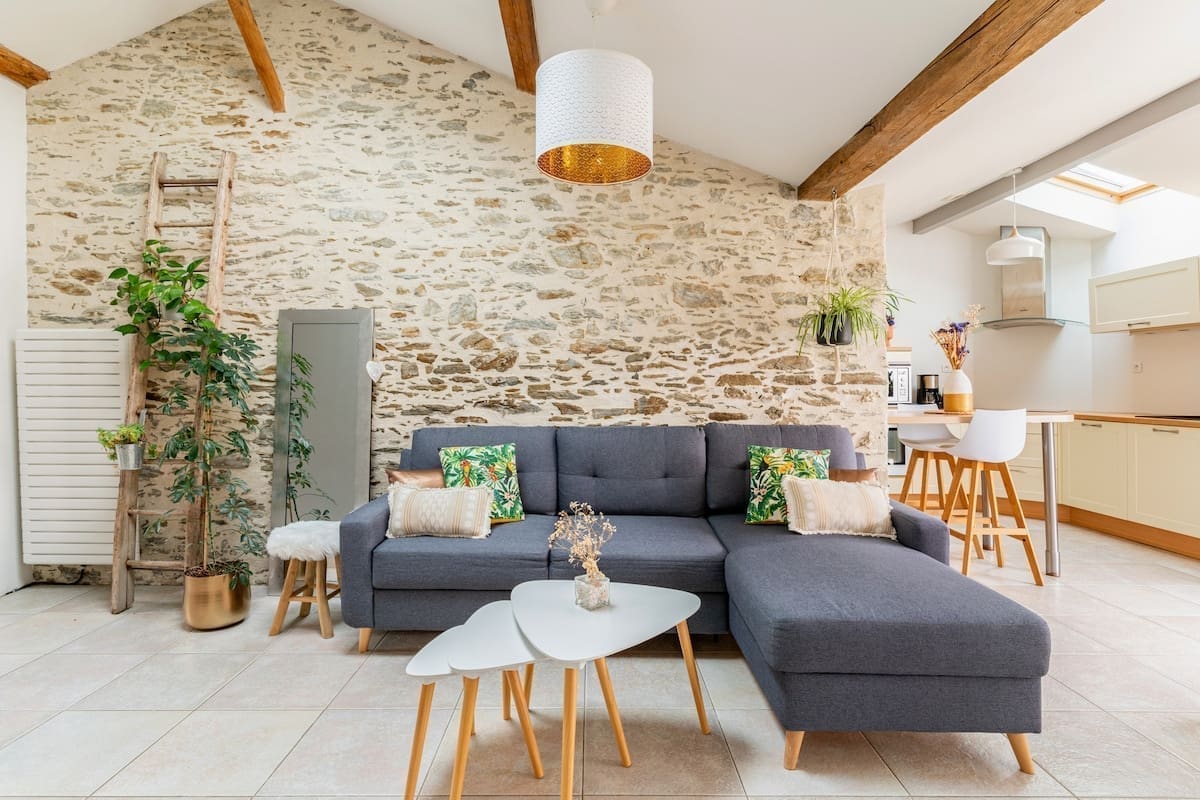 découvrez toutes les infos pratiques pour louer un airbnb à guérande : conseils, astuces, quartiers où séjourner et bons plans pour profiter pleinement de votre séjour dans la cité médiévale.