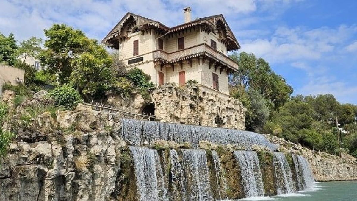 À la découverte de la cascade de la vis avis : une merveille naturelle ...