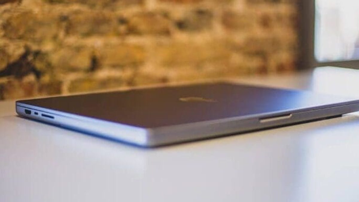 macbook-pro-ne-sallume-plus