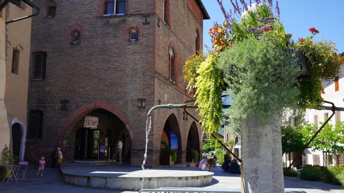 visitez-la-cite-medievale